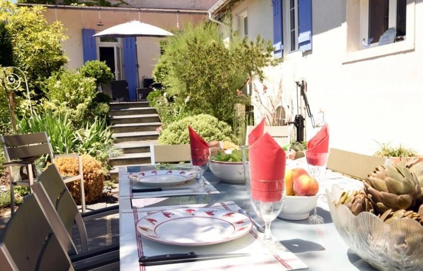 Appartamento Gite Chez Madeleine Louhans Esterno foto