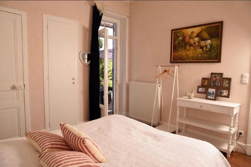 Appartamento Gite Chez Madeleine Louhans Esterno foto