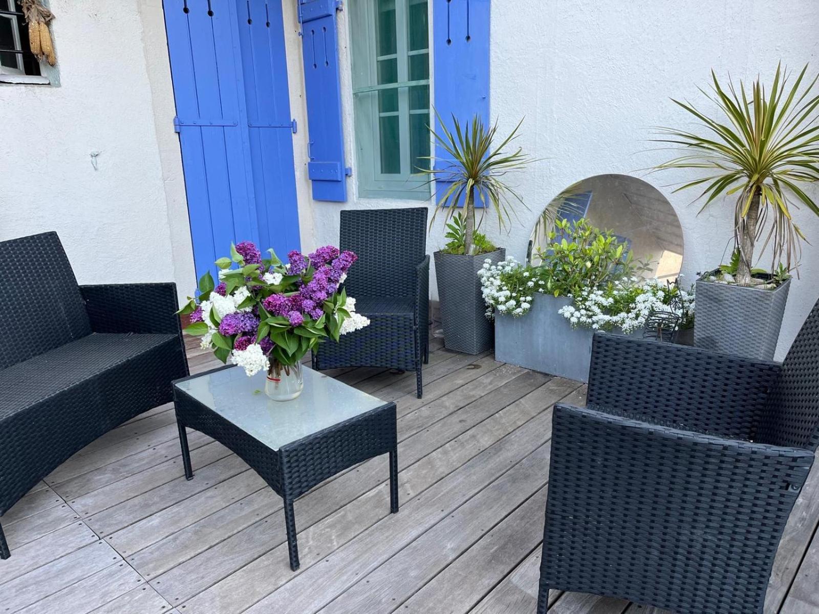 Appartamento Gite Chez Madeleine Louhans Esterno foto